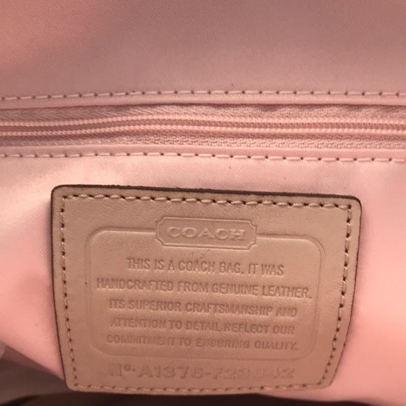 Coach gray embossed leather Madison Lindsey purse - Picture 4 of 4